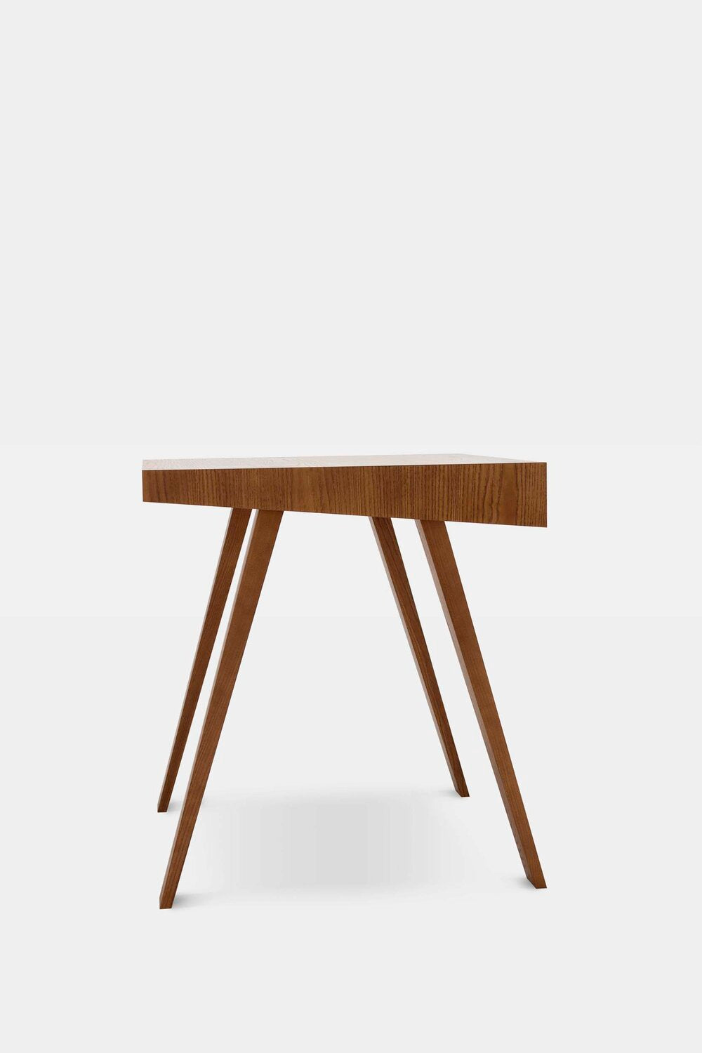 4.9 Desk – A Perfect Balance of Form & Function