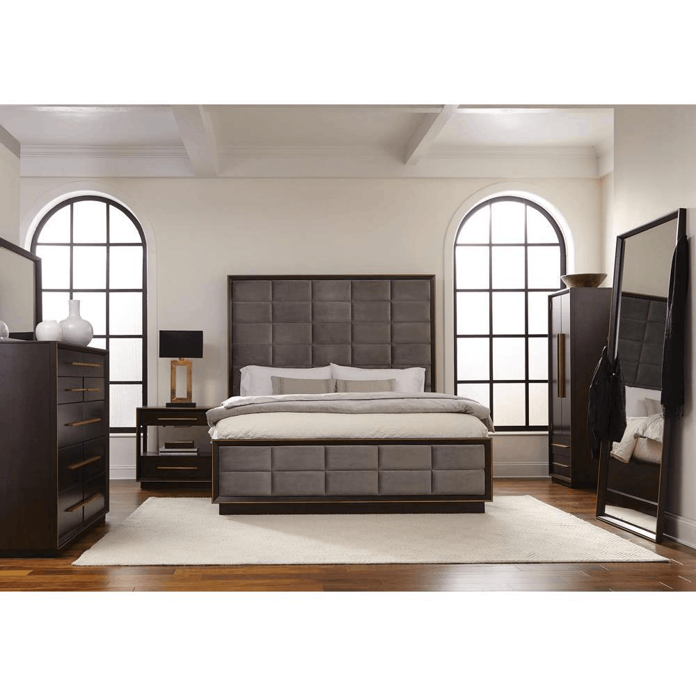 Durango 5-Piece California King Panel Bedroom Set – Grey & Smoked Finish