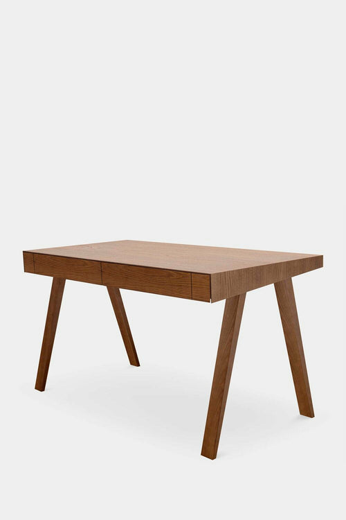 4.9 Desk – A Perfect Balance of Form & Function