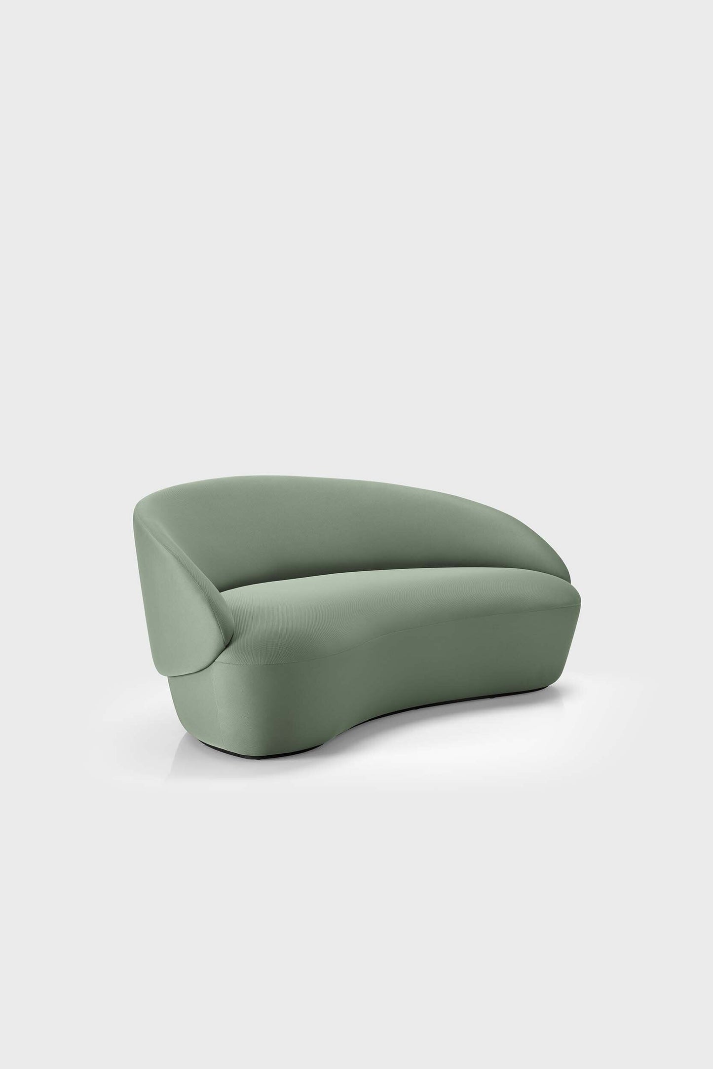 Naïve Sofa – Elegant Curved Design
