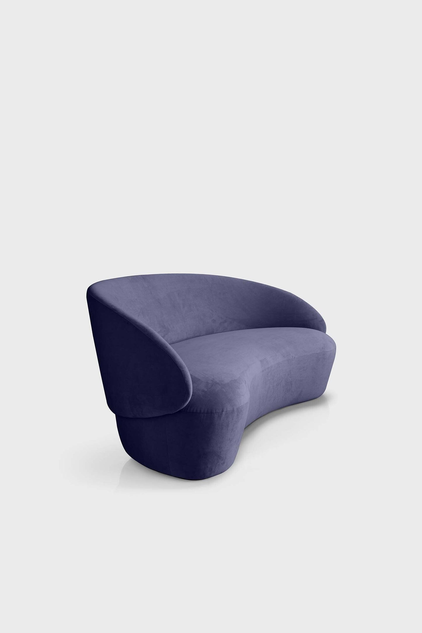 Naïve Sofa – Elegant Curved Design