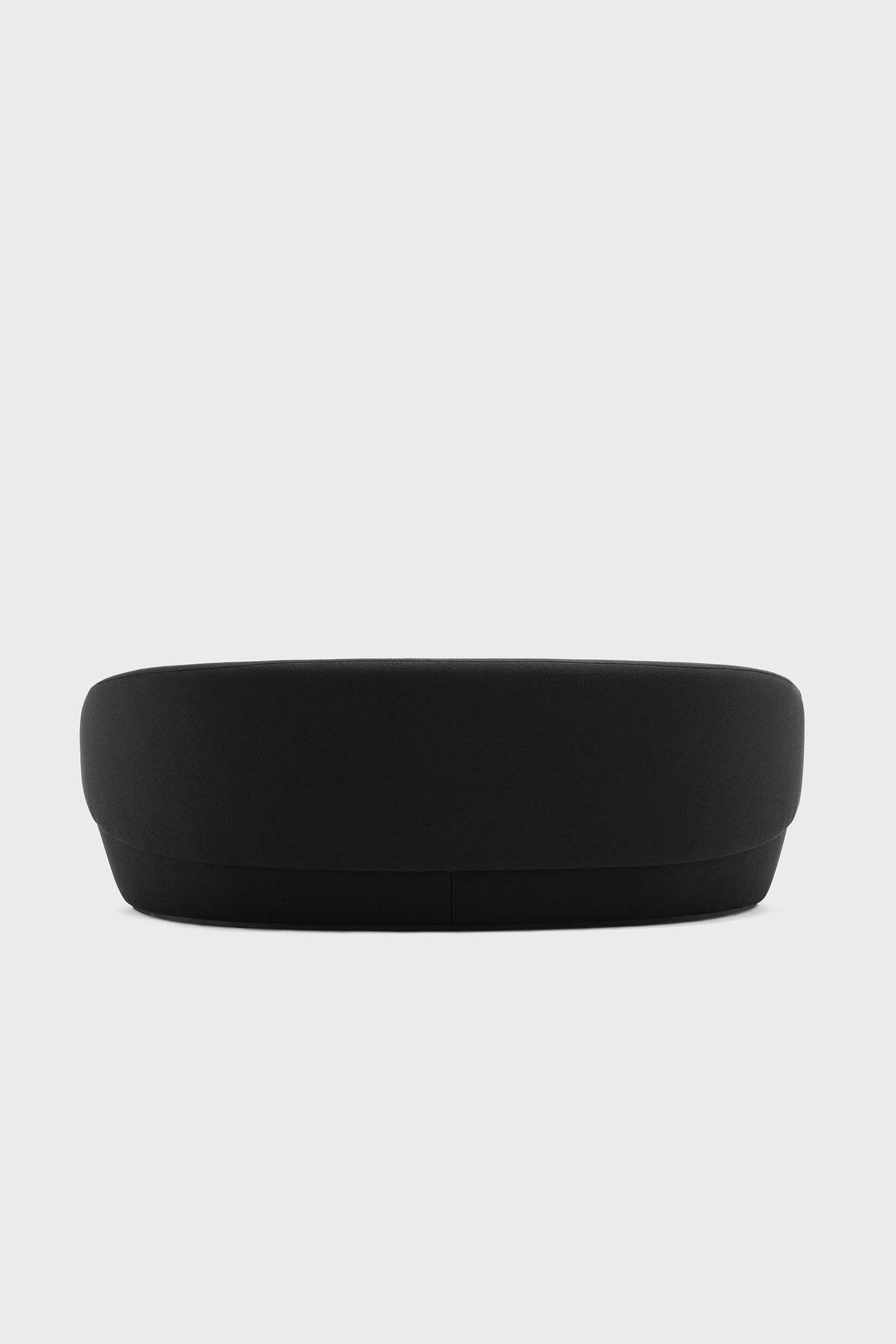 Naïve Sofa – Elegant Curved Design